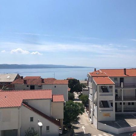 Apartments With Private Parking Baška Voda Esterno foto
