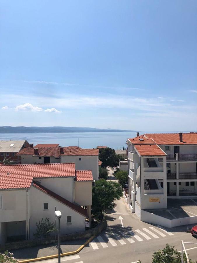 Apartments With Private Parking Baška Voda Esterno foto